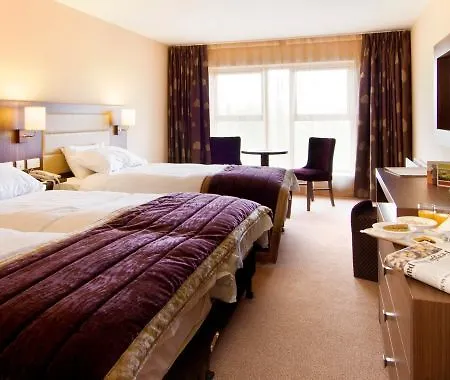 Woods & Hotel 4*
