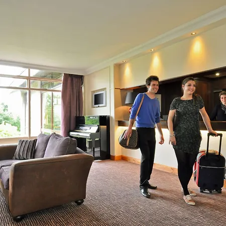 Hotel Woods &