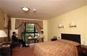 Woods & 4* Westport